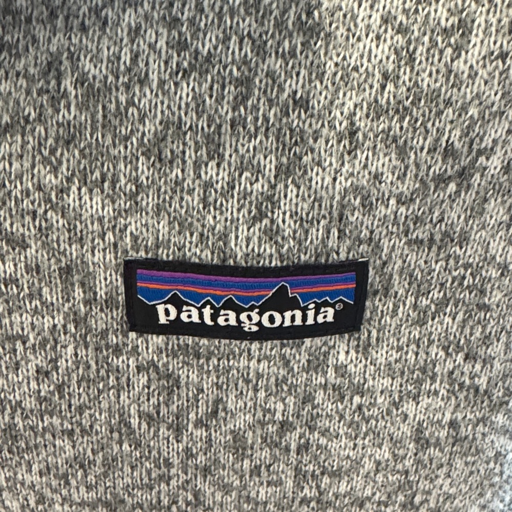 Patagonia Gray Knit Logo Pullover - Picture 2 of 5
